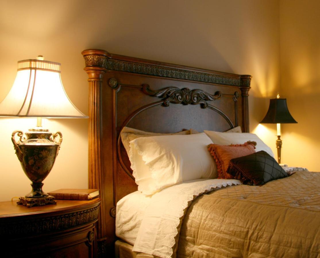 ווית'וויל Trinkle Mansion Bed & Breakfast מראה חיצוני תמונה
